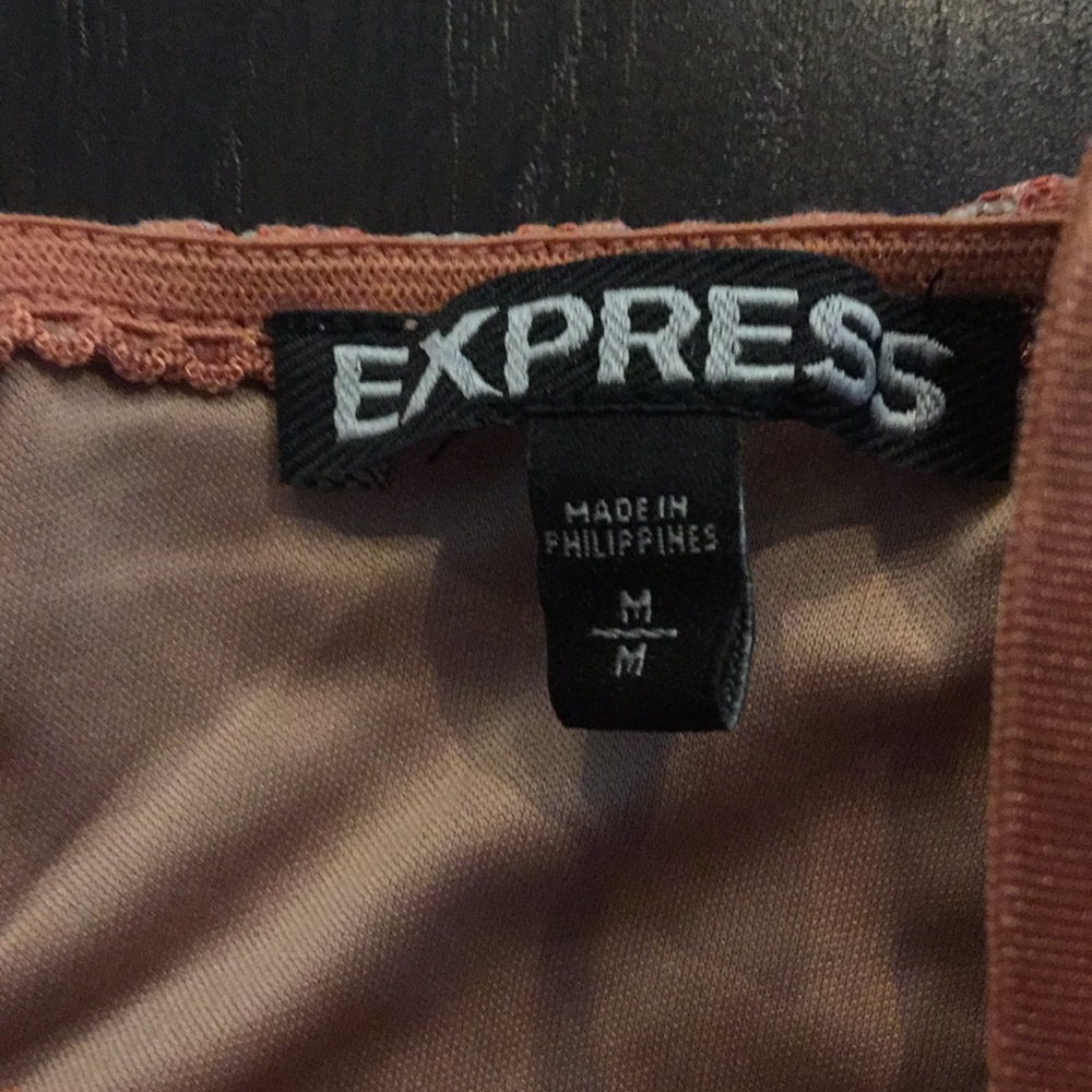 Express mini lace dress (SOLD) - Picture 4 of 6